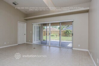 6424 Barbara St in Jupiter, FL - Foto de edificio - Building Photo