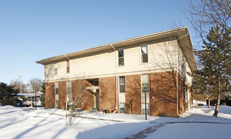 Kinyon Woods Apartments