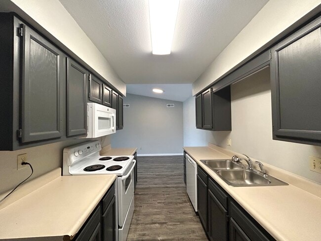 Arbor Mill Apartments in Wayland, MI - Building Photo - Building Photo