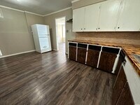 107 Roosevelt Rd photo'