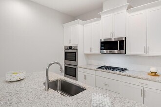 28 Stansbury Ln in St. Augustine, FL - Building Photo - Building Photo