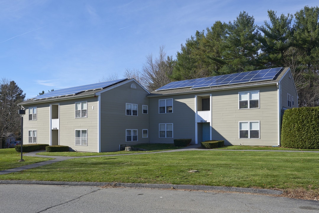 Hawthorn Hill Elderly Housing in Rutland, MA - Building Photo