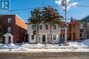 52 St Andrew St in Ottawa, ON - Building Photo