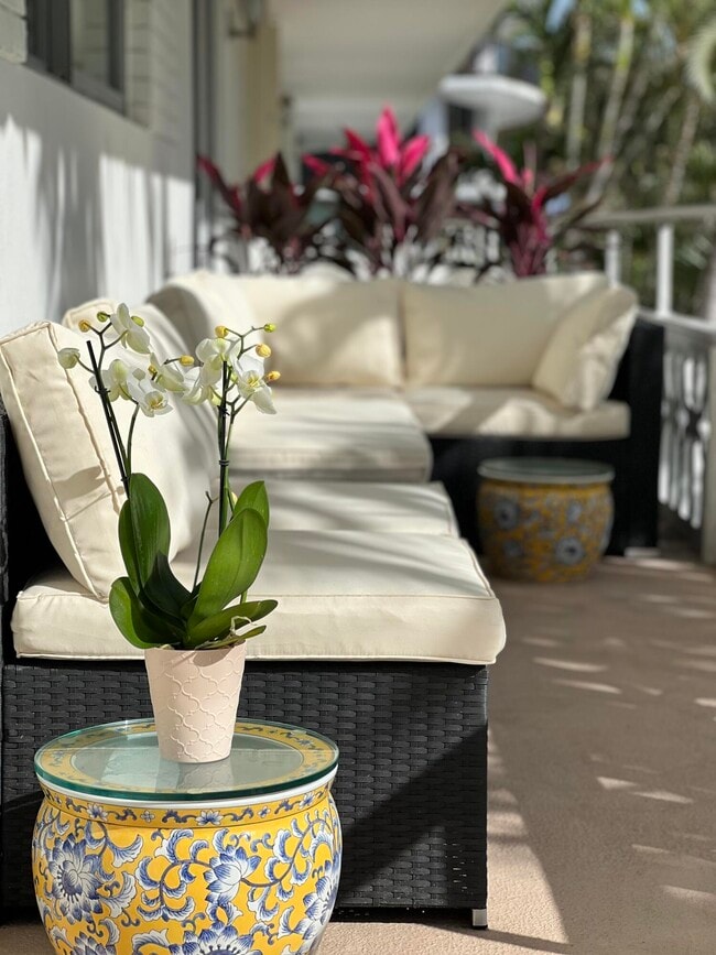 139 Sunrise Ave in Palm Beach, FL - Building Photo - Building Photo