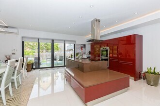 96 Columbia Terrace in Weehawken, NJ - Building Photo - Building Photo