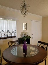 725 Hummingbird Way-Unit -105 in North Palm Beach, FL - Building Photo - Building Photo