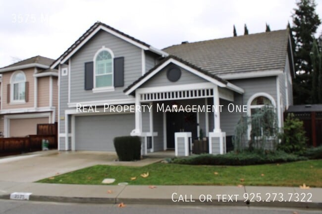 property at 3575 Mendenhall Ct
