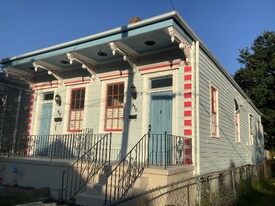 410 Pacific Ave in New Orleans, LA - Building Photo