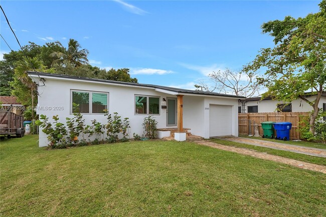 3050 SW 23rd Terrace in Miami, FL - Building Photo - Building Photo