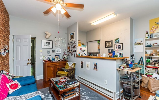 2841 n Calvert Street, Unit 1R