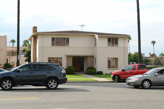 1001 N Brand Blvd in Glendale, CA - Building Photo - Building Photo