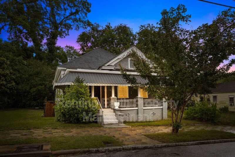 537 S Jackson St in Montgomery, AL - Building Photo