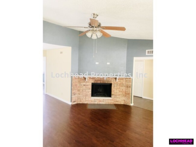 8706 Willowbrook Dr in Rowlett, TX - Building Photo - Building Photo