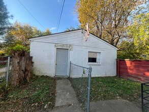 2206 Lytle St in Louisville, KY - Building Photo - Building Photo