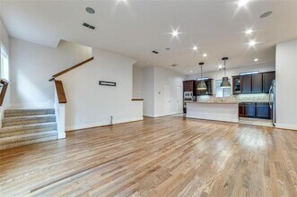 2927 Thomas Ave in Dallas, TX - Building Photo - Building Photo