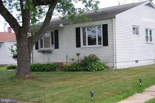 908 Homberg Ave in Essex, MD - Building Photo - Building Photo