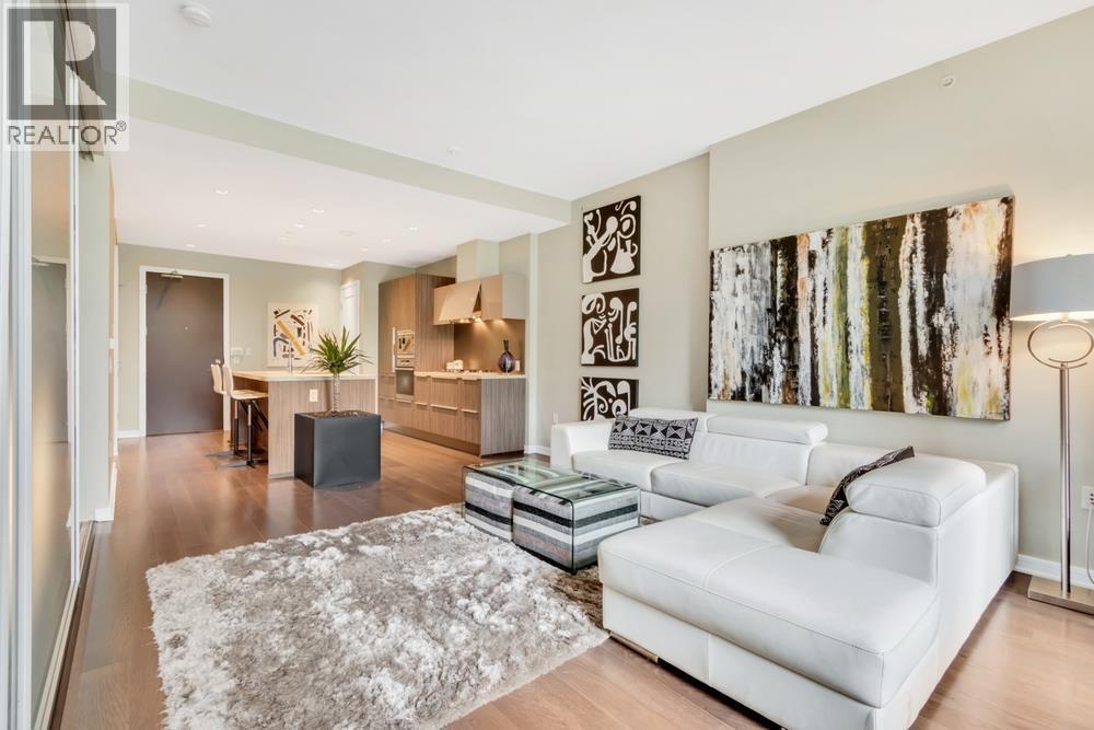 1618 Columbia St in Vancouver, BC - Building Photo