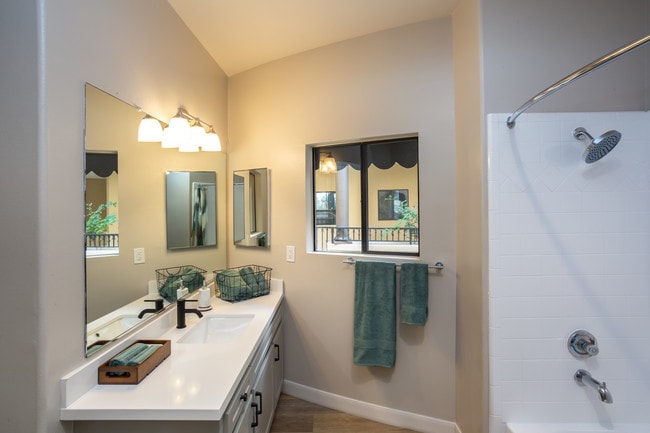 VIA - Sherman Oaks in Sherman Oaks, CA - Building Photo - Interior Photo