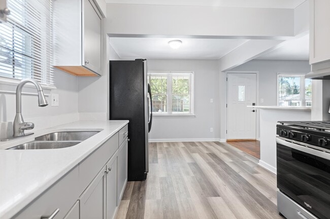 1862 Keppen Blvd in Lincoln Park, MI - Building Photo - Building Photo