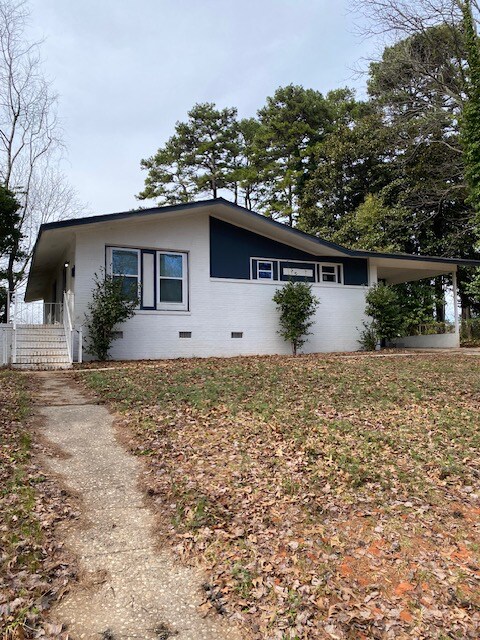 3519 Rosehaven Dr in Charlotte, NC - Building Photo