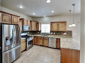 10796 N La Costa in Cedar Hills, UT - Building Photo - Building Photo