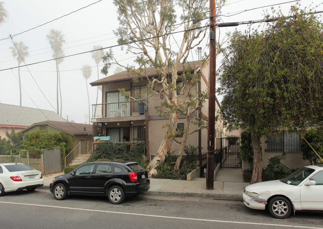 2009 4th St in Santa Monica, CA - Building Photo - Building Photo