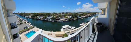 2000 NE 135th St in North Miami, FL - Building Photo - Building Photo