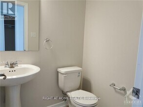 1414 Hemlock Rd in Ottawa, ON - Building Photo - Building Photo