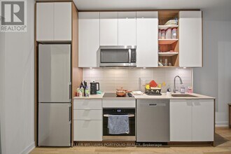 543 Richmond St W in Toronto, ON - Building Photo - Building Photo