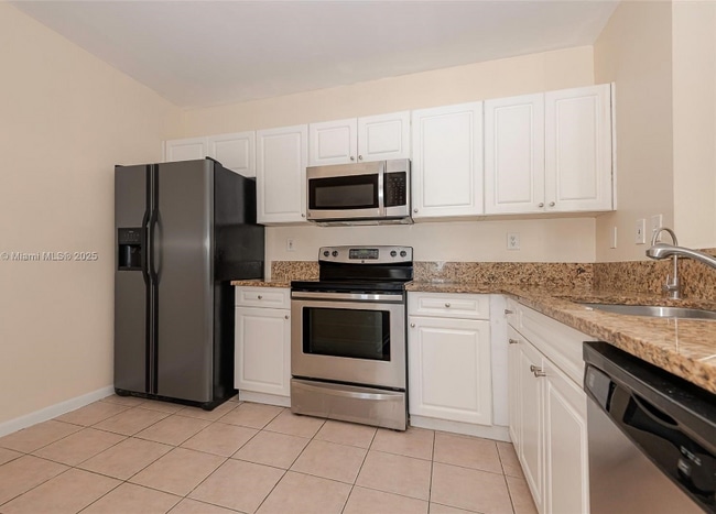 520 SE 5th Ave in Fort Lauderdale, FL - Foto de edificio - Building Photo
