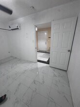 4603 Meadows Edge Ln in Houston, TX - Building Photo - Building Photo