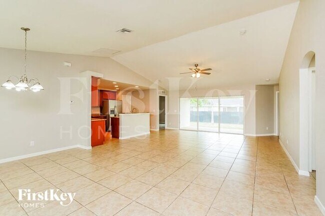 3032 NW 6th Ave in Cape Coral, FL - Building Photo - Building Photo