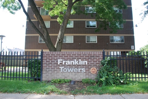 Franklin Towers in Reading, PA - Foto de edificio