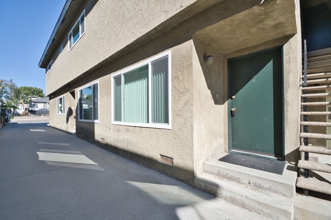 2608 Graham Ave in Redondo Beach, CA - Building Photo - Building Photo