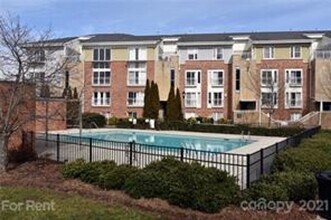 620 Raphael Place in Charlotte, NC - Building Photo - Building Photo