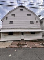 166 S Main St in Wilkes-Barre, PA - Building Photo