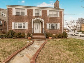 45 Emerson St in Yonkers, NY - Building Photo