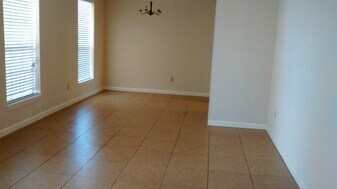 11034 Sagevalley Dr in Houston, TX - Building Photo