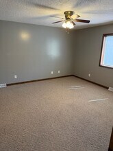 343 Bellerive Rd in Springfield, IL - Building Photo - Building Photo