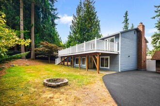 17621 NE 160th St in Woodinville, WA - Building Photo - Building Photo