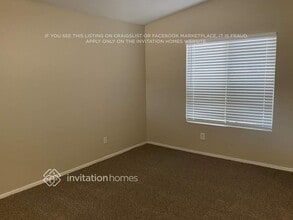 1802 S Pinto Dr in Apache Junction, AZ - Building Photo - Building Photo