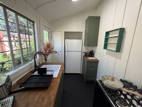 1605 Felton St in San Diego, CA - Foto de edificio - Building Photo