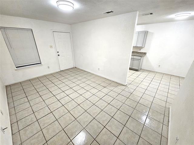 2839 Avenue J in Fort Worth, TX - Building Photo - Building Photo