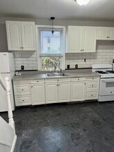 74 Mt Pleasant St in Derby, CT - Building Photo - Building Photo