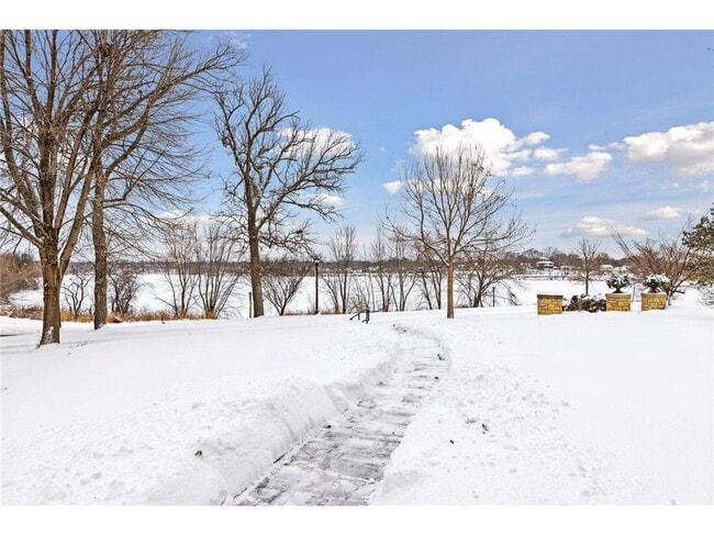 1197 W Como Blvd in St. Paul, MN - Building Photo - Building Photo