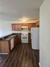 40 Middlebrook Dr in Cartersville, GA - Foto de edificio - Building Photo