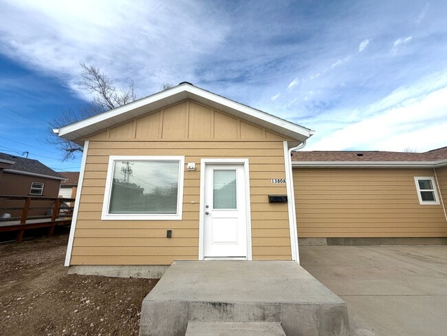 property at 1380 Cleveland St