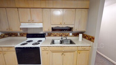 210 Church St in Wellford, SC - Building Photo - Building Photo