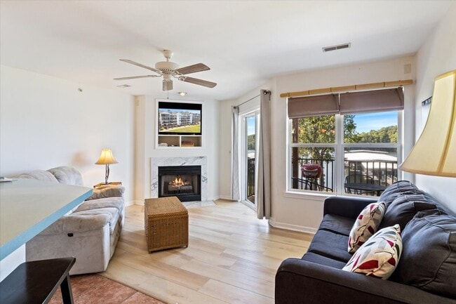 property at 549 Park Pl Dr