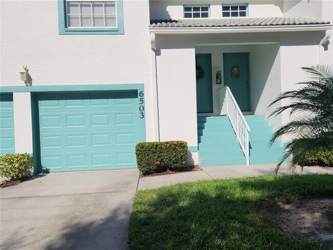 6503 Fairway Gardens Dr in Bradenton, FL - Building Photo - Building Photo